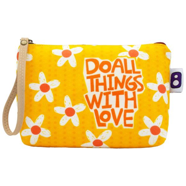 کیف لوازم شخصی Do All Things With Love - Image 1