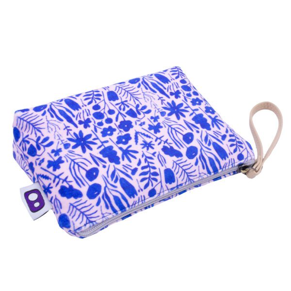 کیف لوازم شخصی گل های کوهستان آبی - Image 3