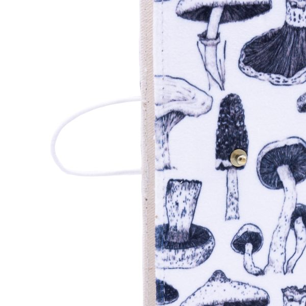 کلاسور پارچه ای قارچ های جنگل سیاه - Image 4