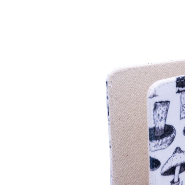 کلاسور پارچه ای قارچ های جنگل سیاه - Image 5