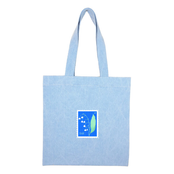 Cotton totebag-Blue-LilyB-1 توتبگ جین آبی روشن طرح تمبر گل زنبق دره آبی - Image 1